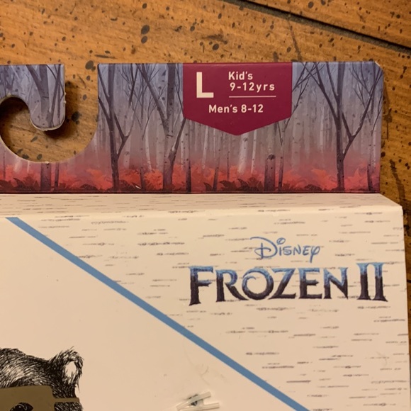 🔥🔥 4 for $15 🔥🔥 socks Dad Kid socks Disney Frozen 2 elsa  Pair of thieves - Picture 2 of 5